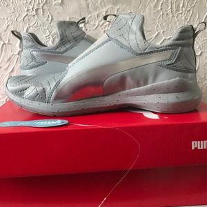Puma Sneakers